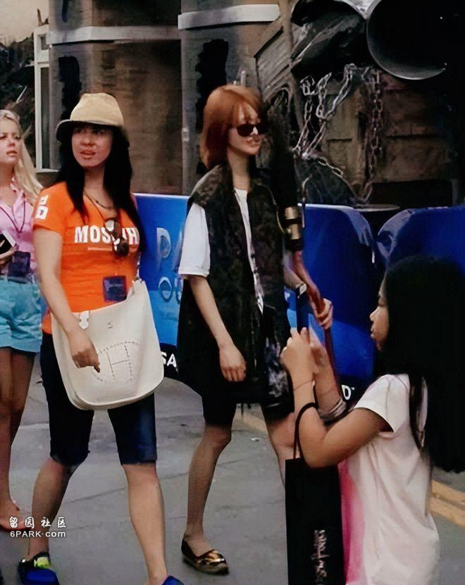 大郑爽 郑爽,一双靴子点破了她在美国生活的真实状态！ - 综合新闻- 加拿大新闻- 约克论坛