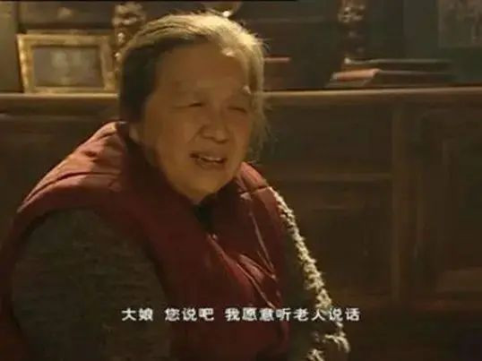 “容嬷嬷”年轻时竟是校花？本以为是开玩笑，看到照片后被惊艳了！