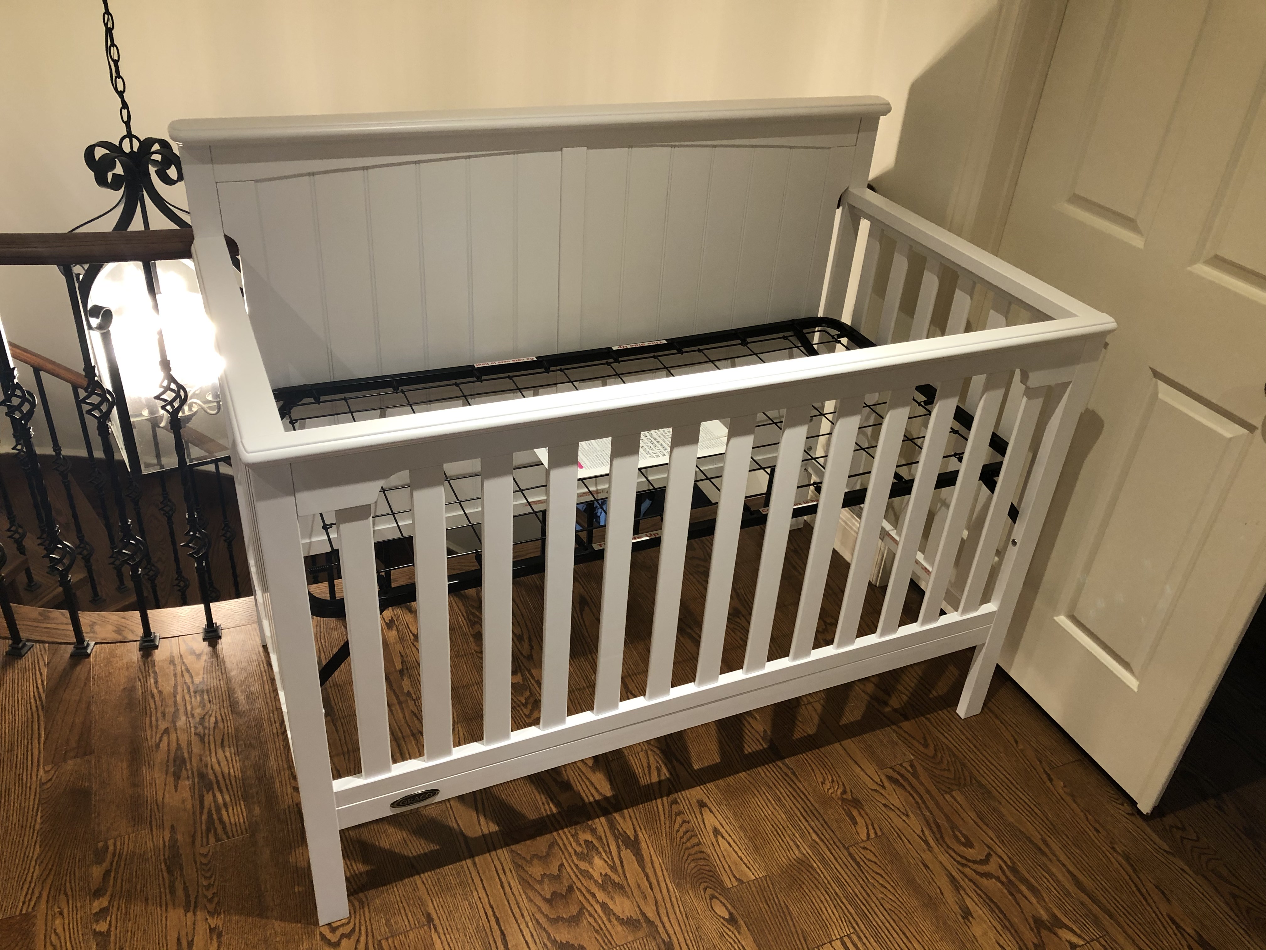 Graco jordan outlet crib